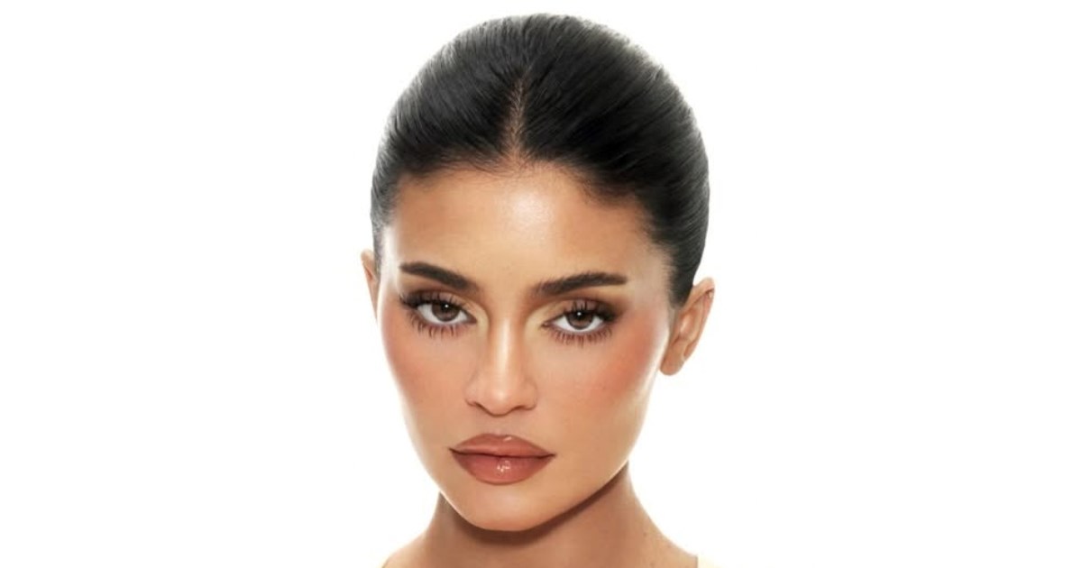 Kylie Jenner nosi boju koja je hit već dvije godine