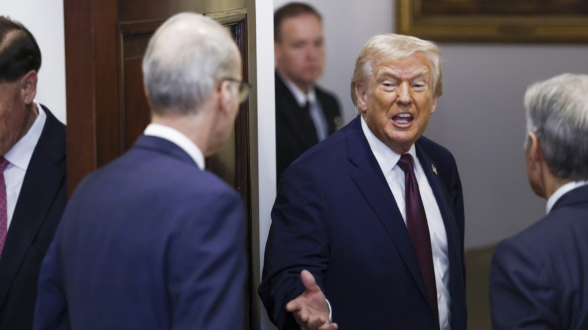 Trump: Stevena Colberta bi trebalo ODMAH uspavati, to bi bila humanitarna stvar