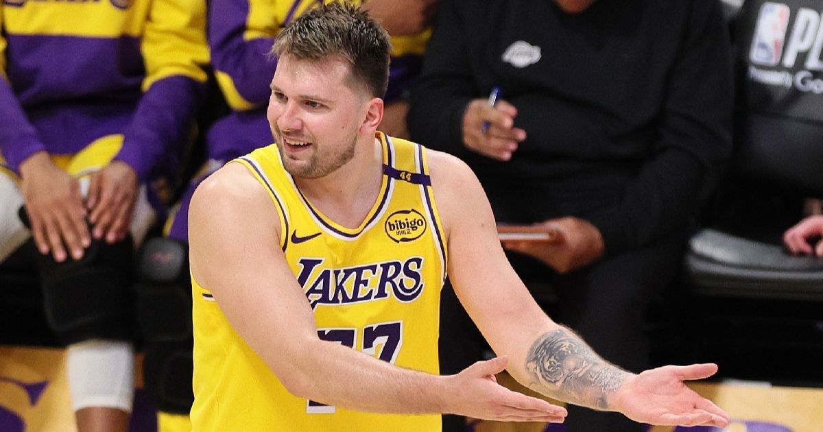 VIDEO Lakersi preokretom do pobjede, Hrvat nije odigrao ni minutu