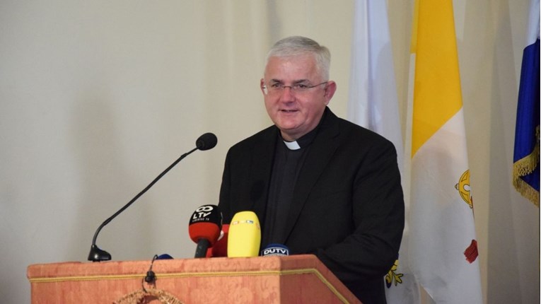 Dubrovački biskup uputio pismo svećenicima i vjernicima: Mjere se moraju poštovati