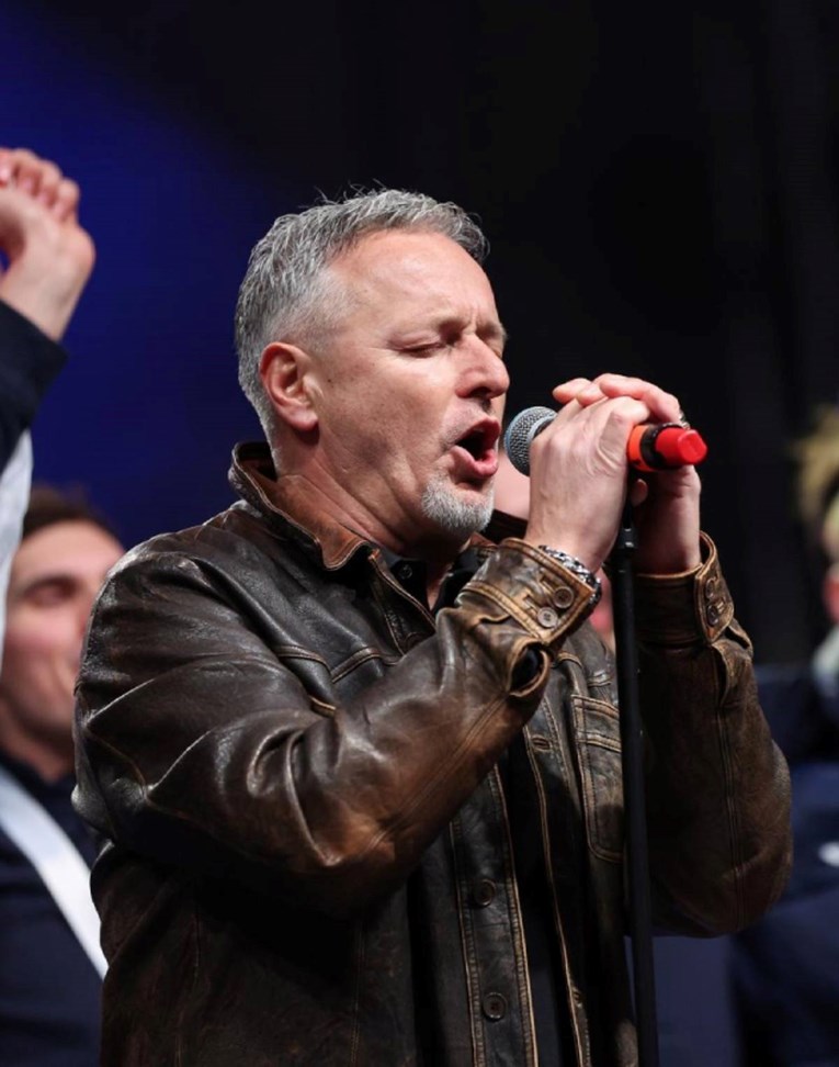 Thompson prodao 280.000 ulaznica. To je najprodavaniji koncert na svijetu