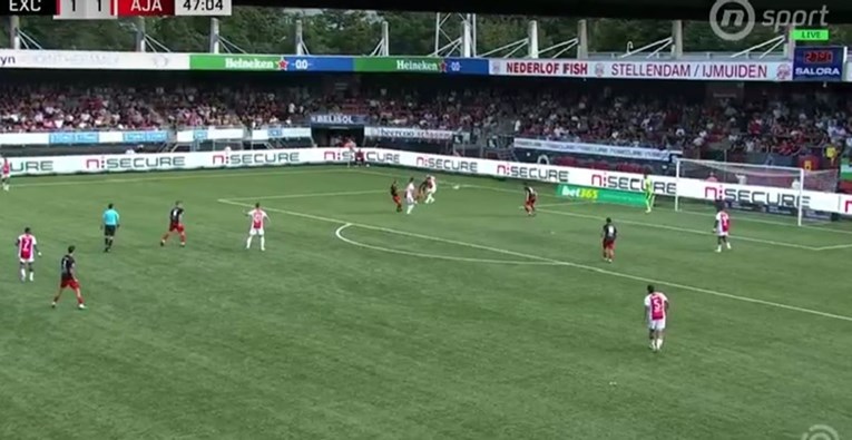 VIDEO Ogromna pogreška Ajaxovog Hrvata