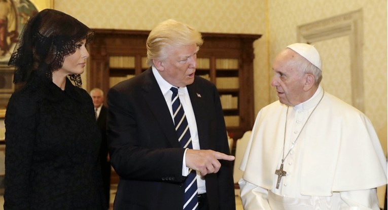 Trump napadao papu Franju, sad mu ide na sprovod