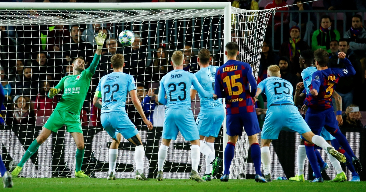 BARCELONA - SLAVIA 0:0 Senzacija u Ligi prvaka, nevjerojatni golman spasio Čehe