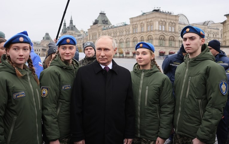 Rusija povećala maksimalni broj vojnika