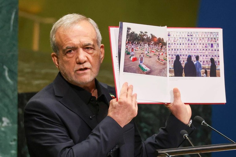 Iranski predsjednik u UN-u pokazao fotografije poginule djece: Samo smo se branili