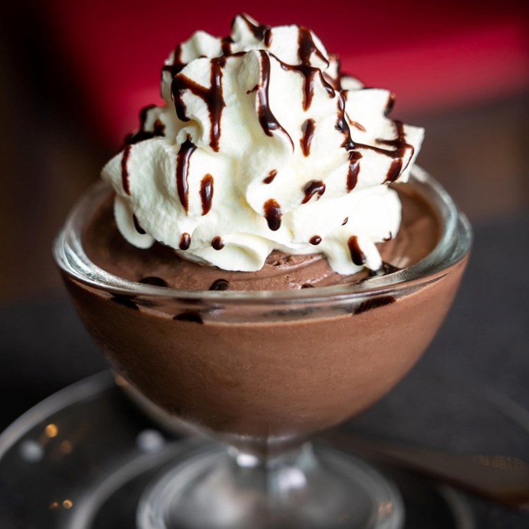 Čokoladni mousse s 2 sastojka gotov je za čas i svi će ga obožavati