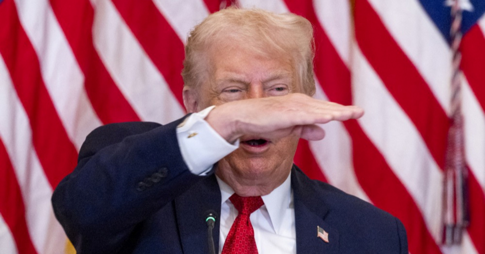 Trumpov rejting u velikom padu. Čak 71% Amerikanaca smatra da je zemlja izvan kontrole