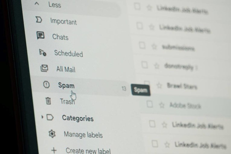 Primili ste sumnjiv mail? Nekoliko stvari nikako ne smijete napraviti