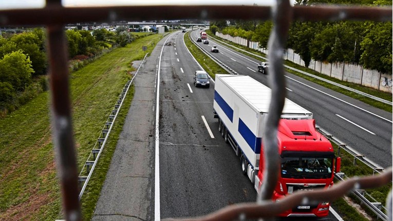 Oprez, netko vozi u suprotnom smjeru na A3 prema Bregani