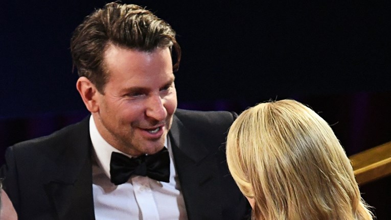 Bradley Cooper uhvaćen s bivšom curom na dodjeli Oscara
