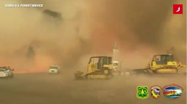VIDEO Snimljen snažan vatreni tornado u Kaliforniji