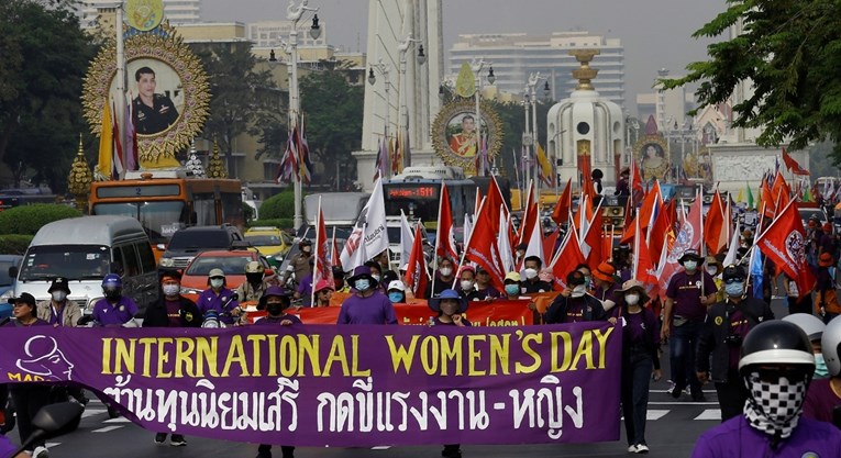 Danas je Međunarodni dan žena: Diljem svijeta se održavaju masovni prosvjedi 