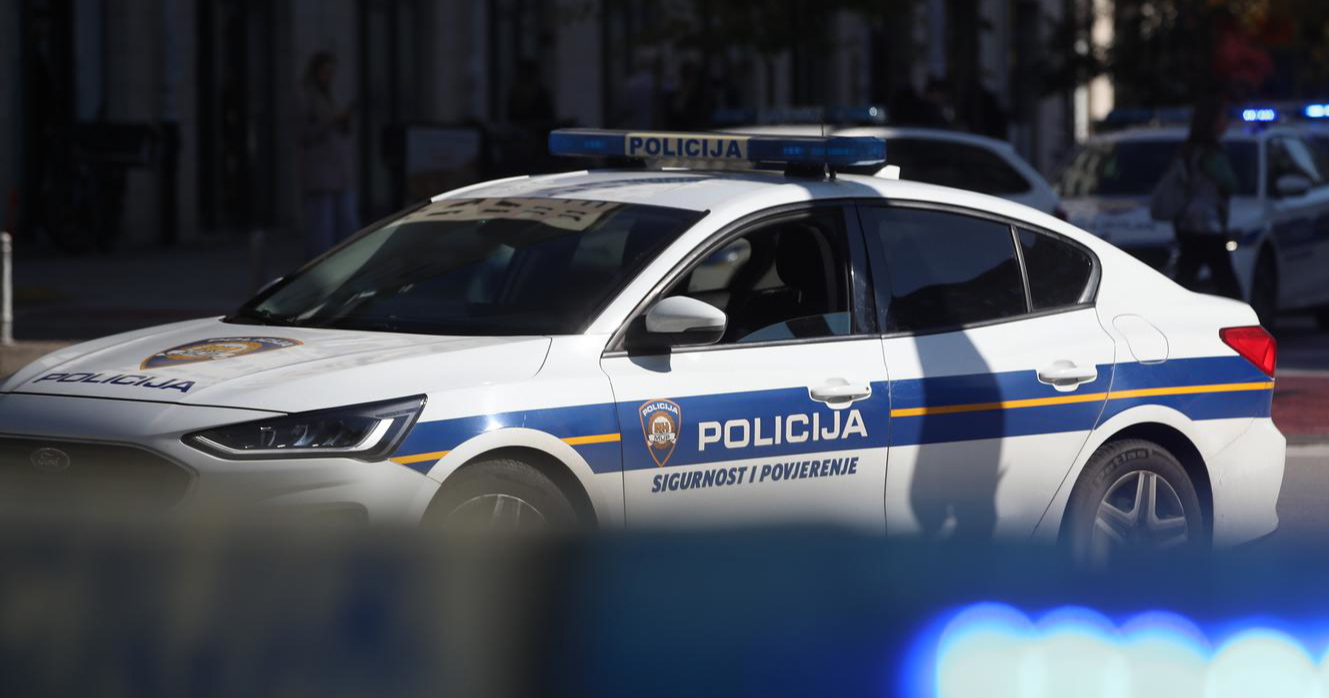 Nakon druženja u Oroslavju prijatelja udario bocom u glavu, gađao ga televizorom