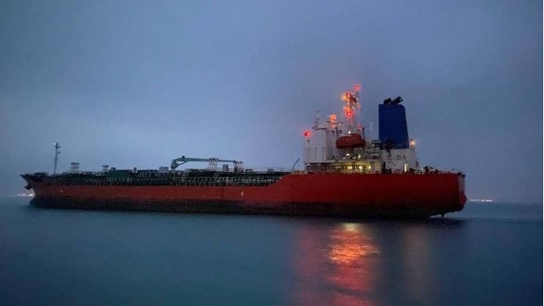 Iran je pustio zaplijenjeni južnokorejski tanker i njegovog kapetana