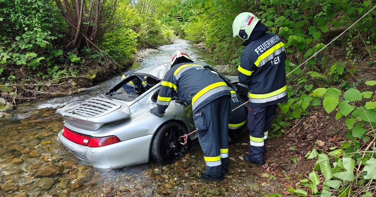 Jedan u Americi, drugi u Austriji. Kako su skončala dva kultna Porschea