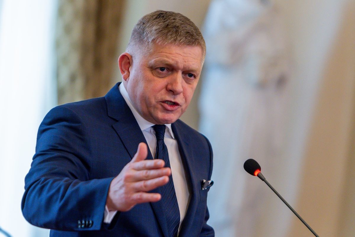 Fico: Zelenski ne želi obnoviti tranzit ruske nafte kroz Družbu