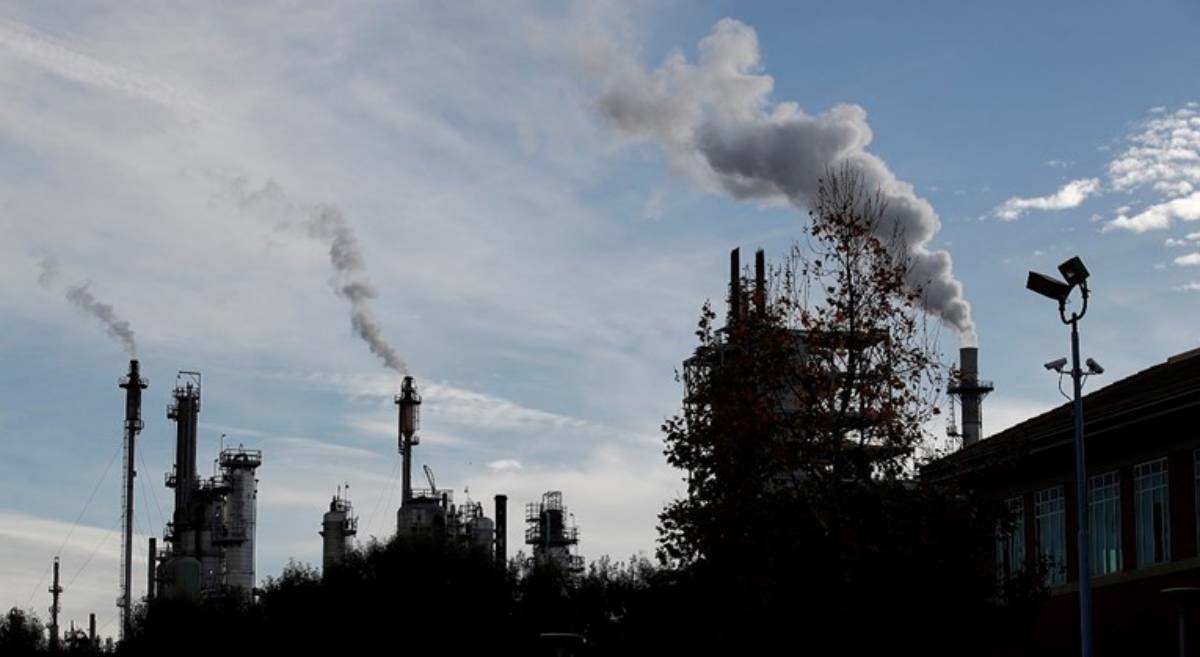 Cijene nafte pale ispod 79 dolara, trgovce brine potražnja