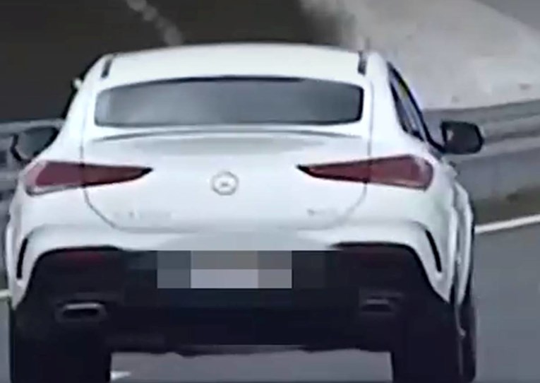 Bosanac u Srbiji Mercedesom hrvatskih tablica vozio 200 tamo gdje je ograničenje 100