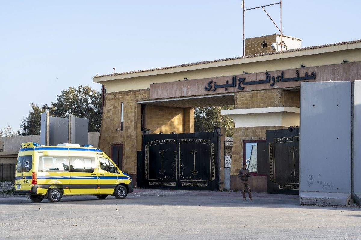 Izrael otvorio granicu između Gaze i Egipta za pješake