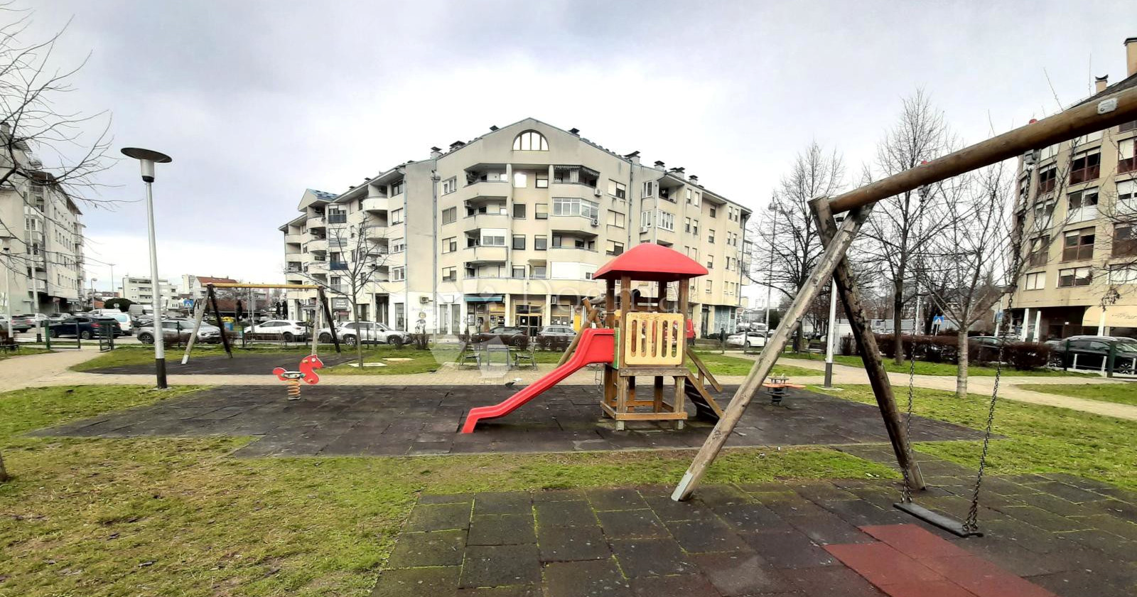 Top oglasi za nekretnine: Moderan stan uz Trešnjevački plac