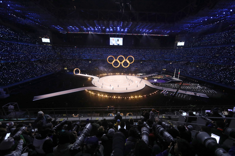 Vlada bojkotira otvaranje Paraolimpijskih igara. Milanović šalje svoje ljude