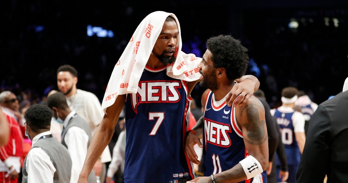 Durant i Irving se provukli u play-off