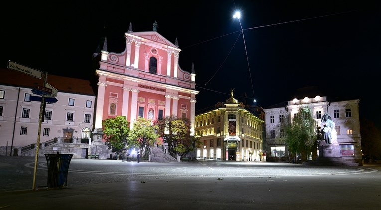 U Sloveniji blagi porast broja novih slučajeva zbog opuštanja tijekom blagdana