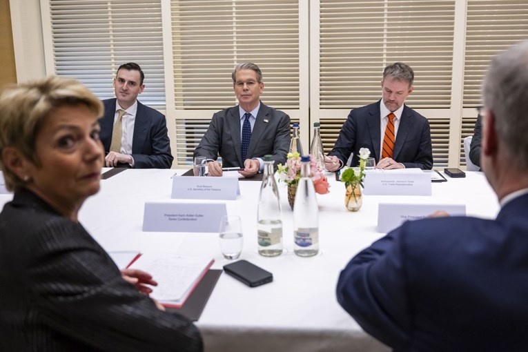 Pregovori SAD-a i Kine: "Trumpovo smanjenje carina bit će samo simbolična gesta"