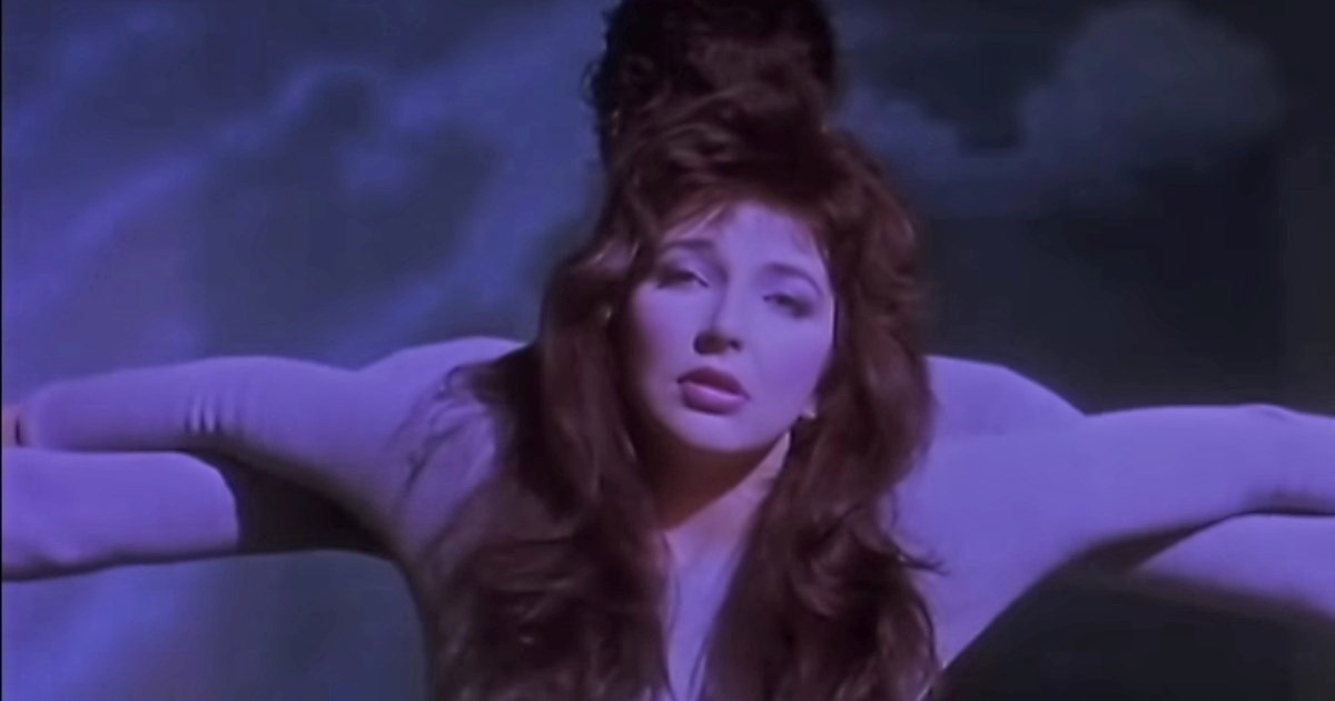 Kate Bush na vrhu britanske ljestvice s hitom iz 1985. zbog američke serije