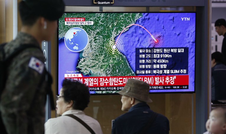 Sjeverna Koreja potvrdila da je ispalila projektil s podmornice