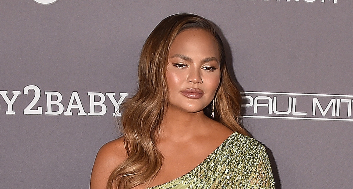 Poput šumske vile: Raskošno izdanje Chrissy Teigen će vas oboriti s nogu