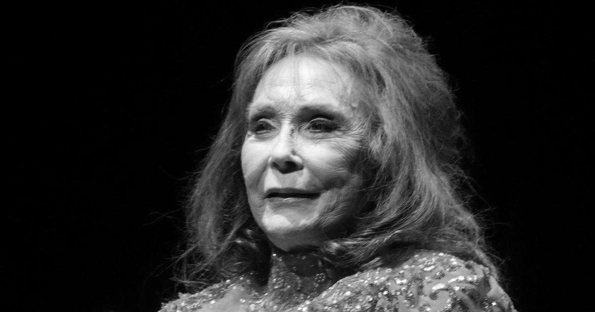 Preminula je legendarna country pjevačica Loretta Lynn