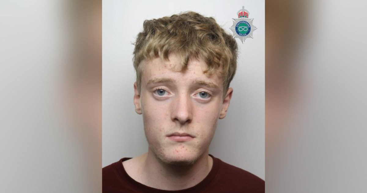 Tinejdžer u Britaniji osuđen zbog prijetnji školi i posjedovanja eksploziva