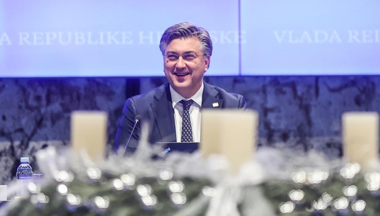 Plenković čestitao pravoslavni Božić