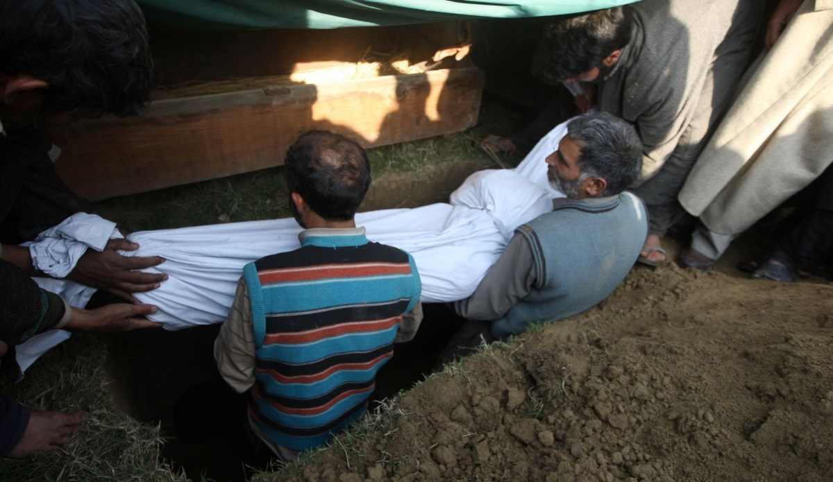 Mještani donijeli mrtvo tijelo seljaka u njegovu banku, razlog je bizaran