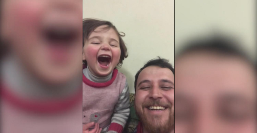 Snimka iz Sirije koja slama srce: Otac naučio kćer da se smije kad čuje bombu