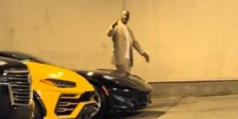 Jordan klincima koji su ga molili za autogram: Spuštaj to s*anje!