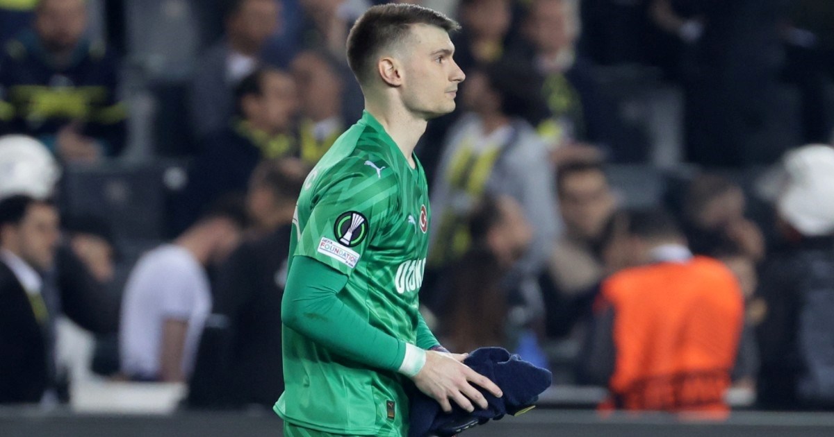 Mourinhov pomoćnik vratio Livakovića u sastav. Branio je u pobjedi Fenera