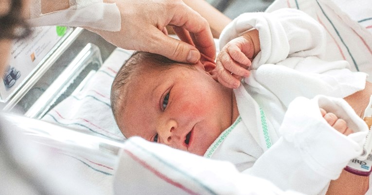 Bolnica zabranila osoblju da kaže da su bebe rođene muškog ili ženskog spola