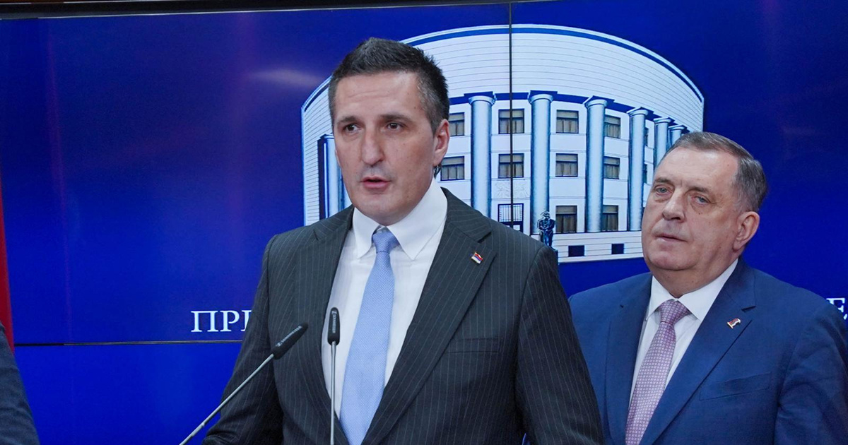 Dodik smijenio bliskog suradnika. Sve je krenulo s policijskom racijom u disco klubu