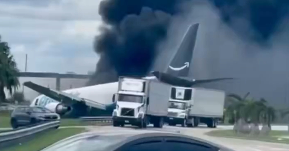 VIDEO Boeing izletio s piste u Miamiju, završio na cesti