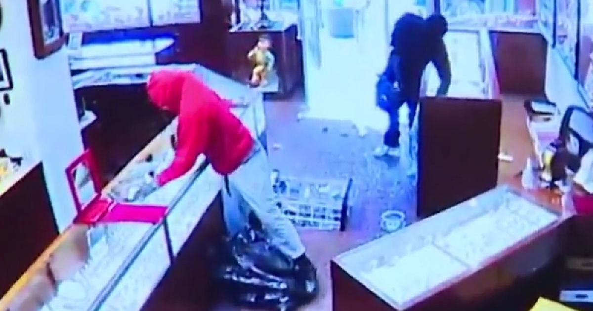 Drska pljačka u Seattleu u SAD-u. Ukraden nakit vrijedan 2 milijuna dolara