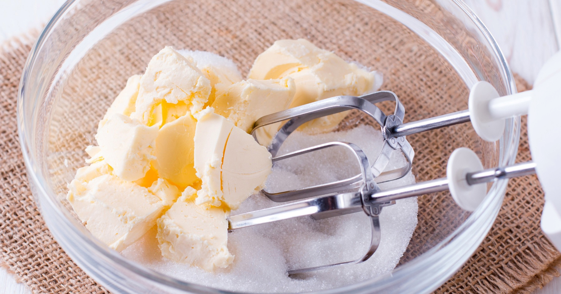 U ovom koraku krije se tajna savršenih kolača i torti, radite li i vi to ovako?