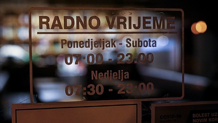 Policija u Zagrebu upala u kafić i našla osmero ljudi, vlasnica završila u pritvoru