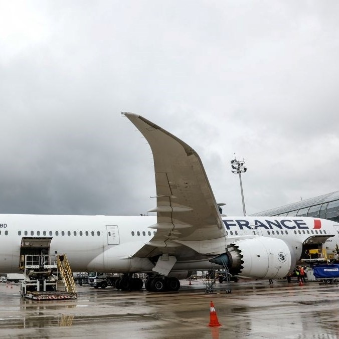 Air France brani muškarcima da sjede pored djece koja putuju sama. Izgubili na sudu