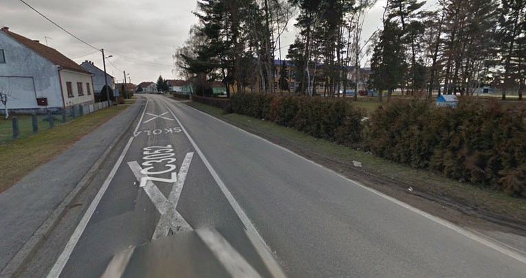 U sudaru s kamionom kod Bjelovara poginuo vozač mopeda