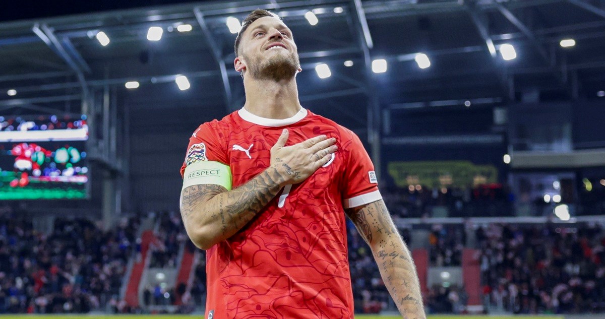 Arnautović postao rekorder. Javila mu se legenda: Popit ćemo nekad piće