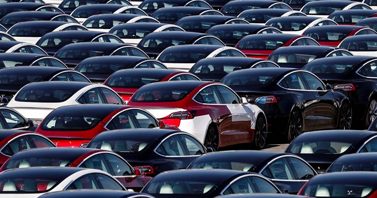 Iduće godine se očekuje osjetan rast prodaje novih automobila