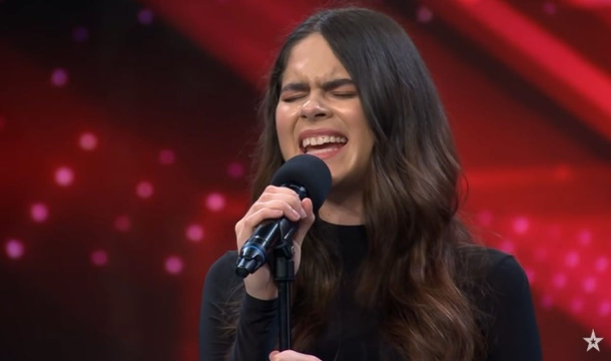 Nevjerojatna životna priča djevojke koja je u Supertalentu rasplakala Maju